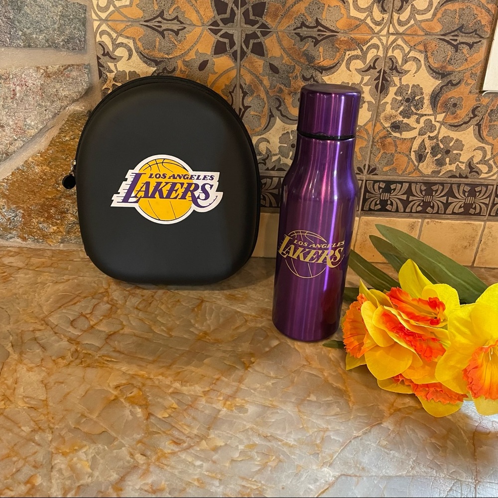 NWOT Los Angeles Lakers Thermos and Zippered Case